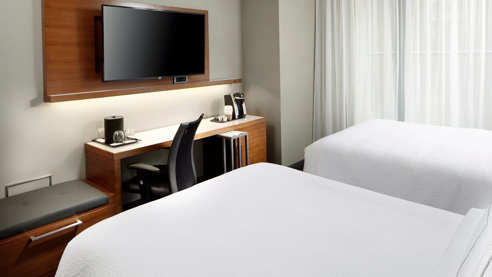 ***  מלון Courtyard By Marriott New York Downtown Manhattan/World Trade Center Area ארצות הברית